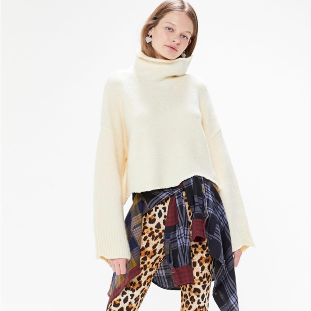 Urban Outfitters Beloved Boxy Turtleneck Sweater